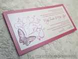 ciklama pozivnica za vjenčanje s prozirnim leptirom